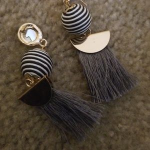 Jewelry - BOGOOO 50% Gray tassel earrings with round Jewelry - BOGOOO 50% Gray tassel earrings with round